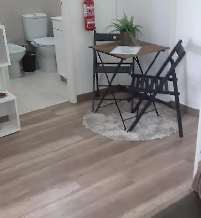 Apartment Minimalist Located Near Belem *