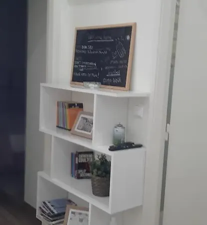 Apartment Minimalist Located Near Belem