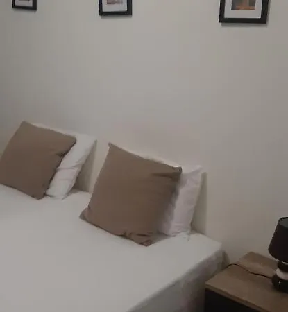 Minimalist Located Near Belem شقة *